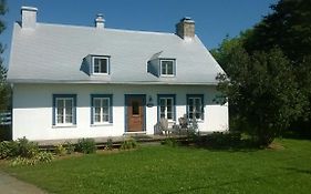 Au Vieux Foyer, Gite & Chalets
